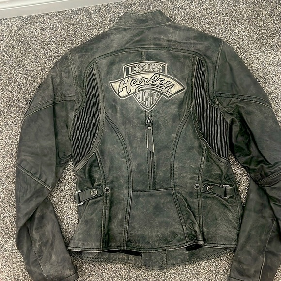 Harley Davidson women’s distressed gray leather jacket - Picture 2 of 5